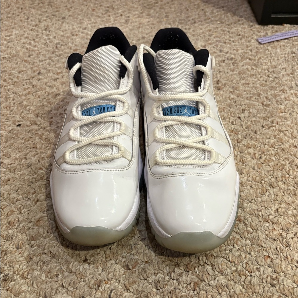 Jordan 11 Legend Blue Low